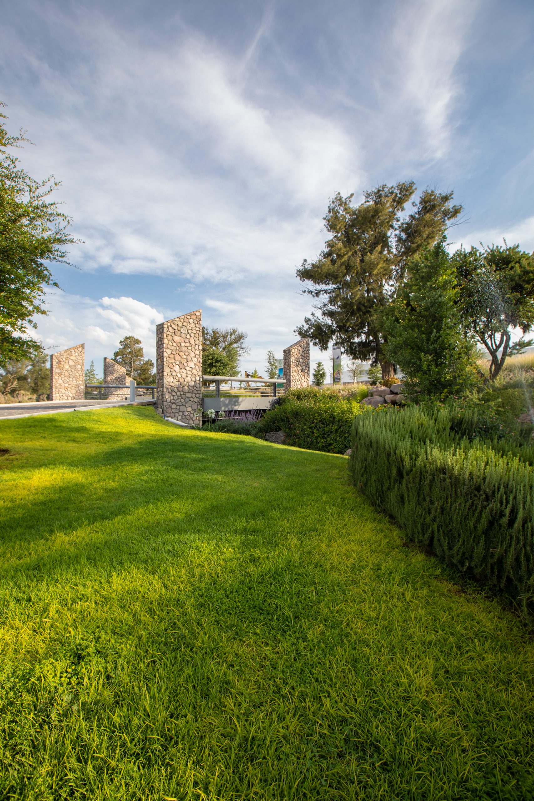 Lotes Residenciales en Cañadas del Arroyo (Corregidora): 150,000 m² de áreas verdes y zonas naturales. - Image 23