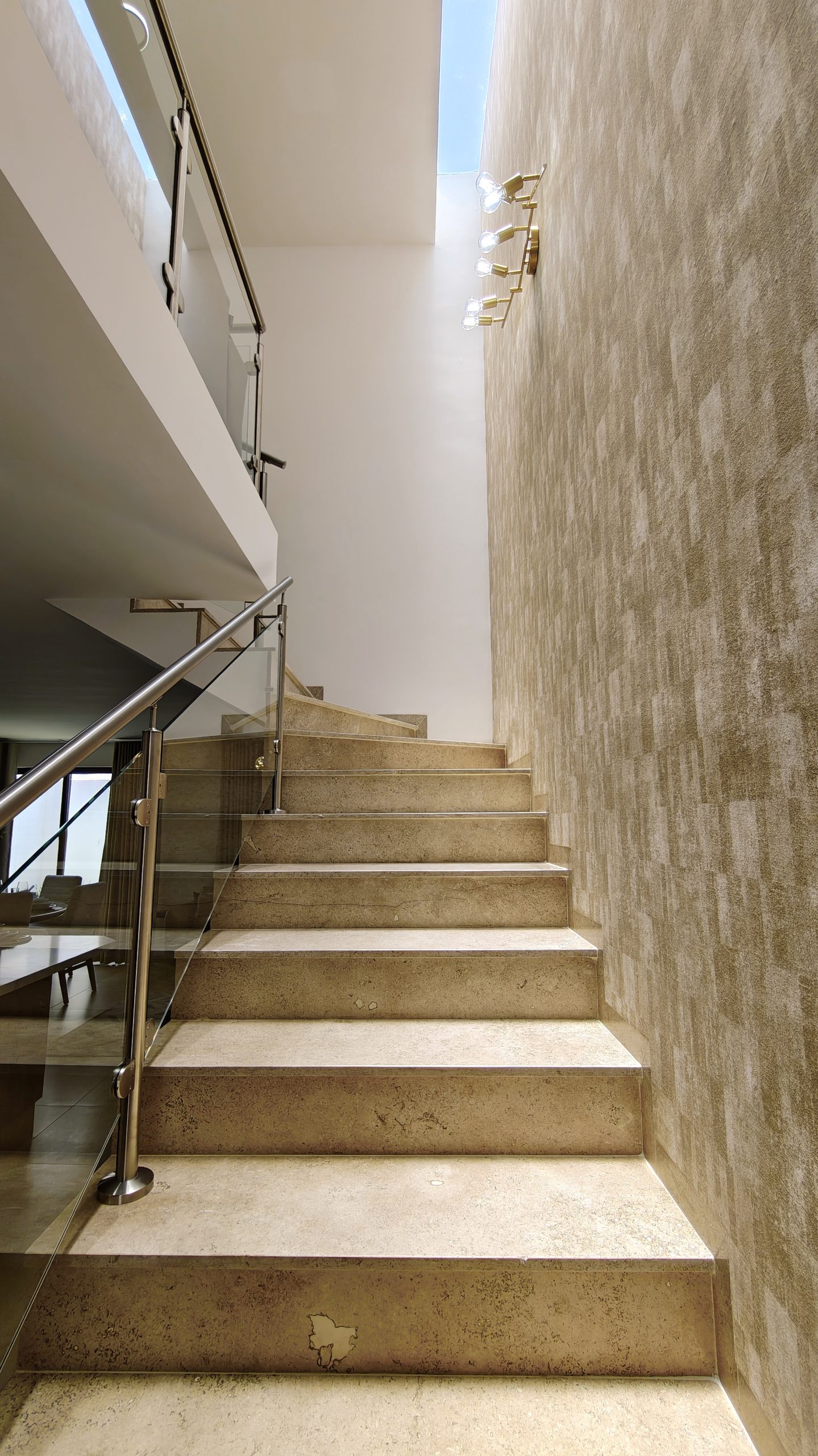 Casa Residencial Modelo Encino - Los Robles Ziré (Zakia) - Image 9