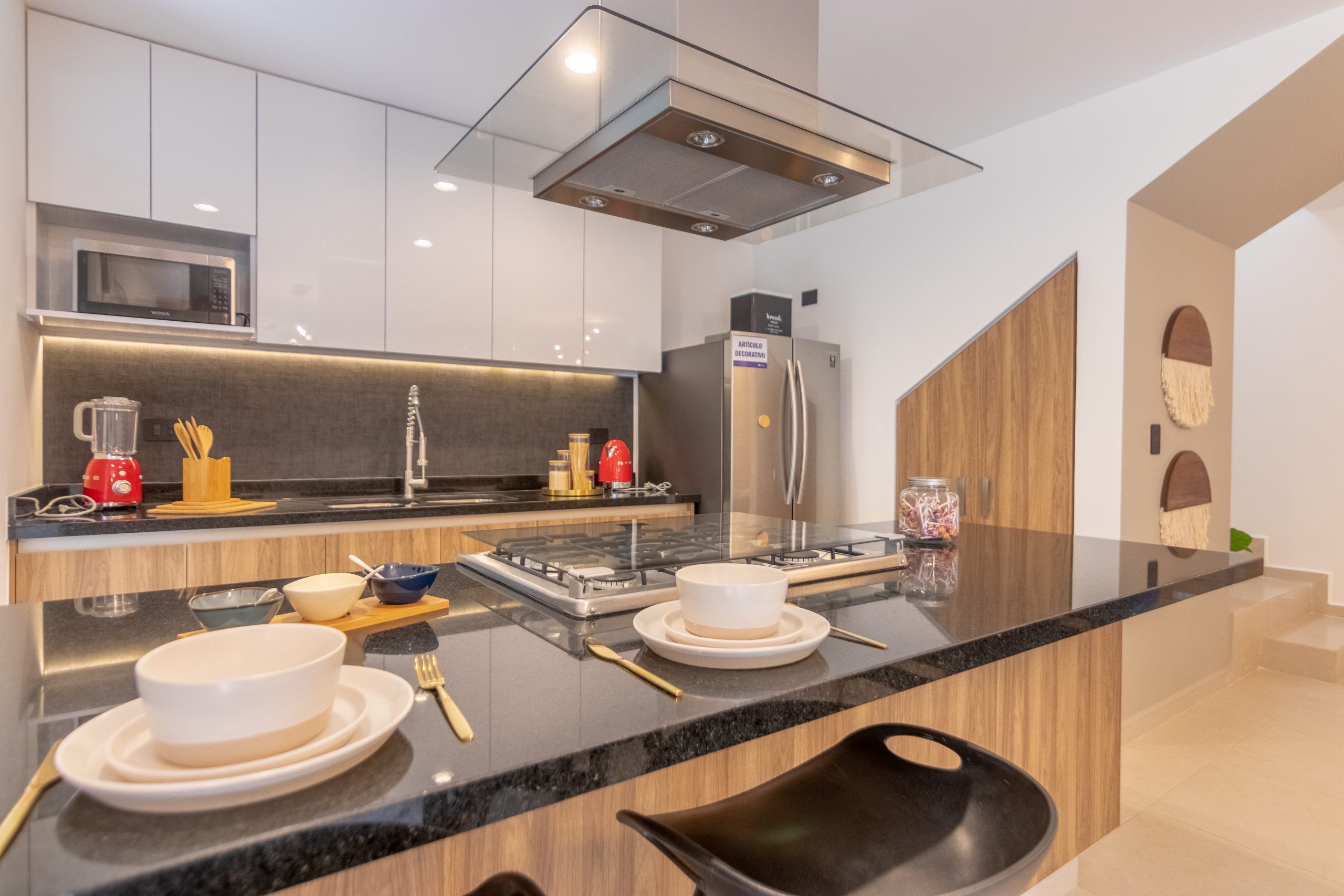 Residencia Contemporánea de 3 Recámaras con Baño Completo en Planta Baja y Estancia (149m²) – Ankara Serenna Zibatá - Image 9