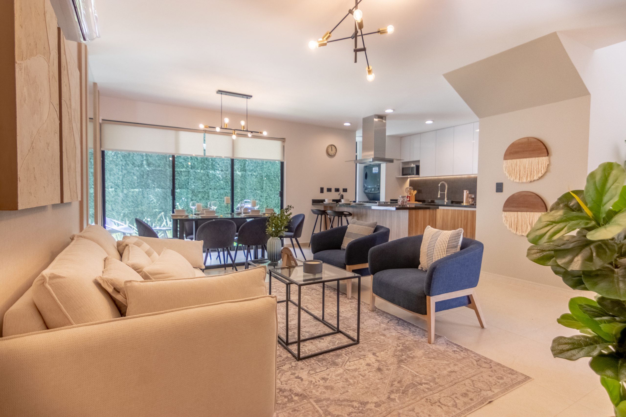 Residencia de Lujo de 3 Recámaras con Estancia, Lavandería Interior y 2.5 Baños (169m²) – Ankara Serenna Zibatá - Image 33