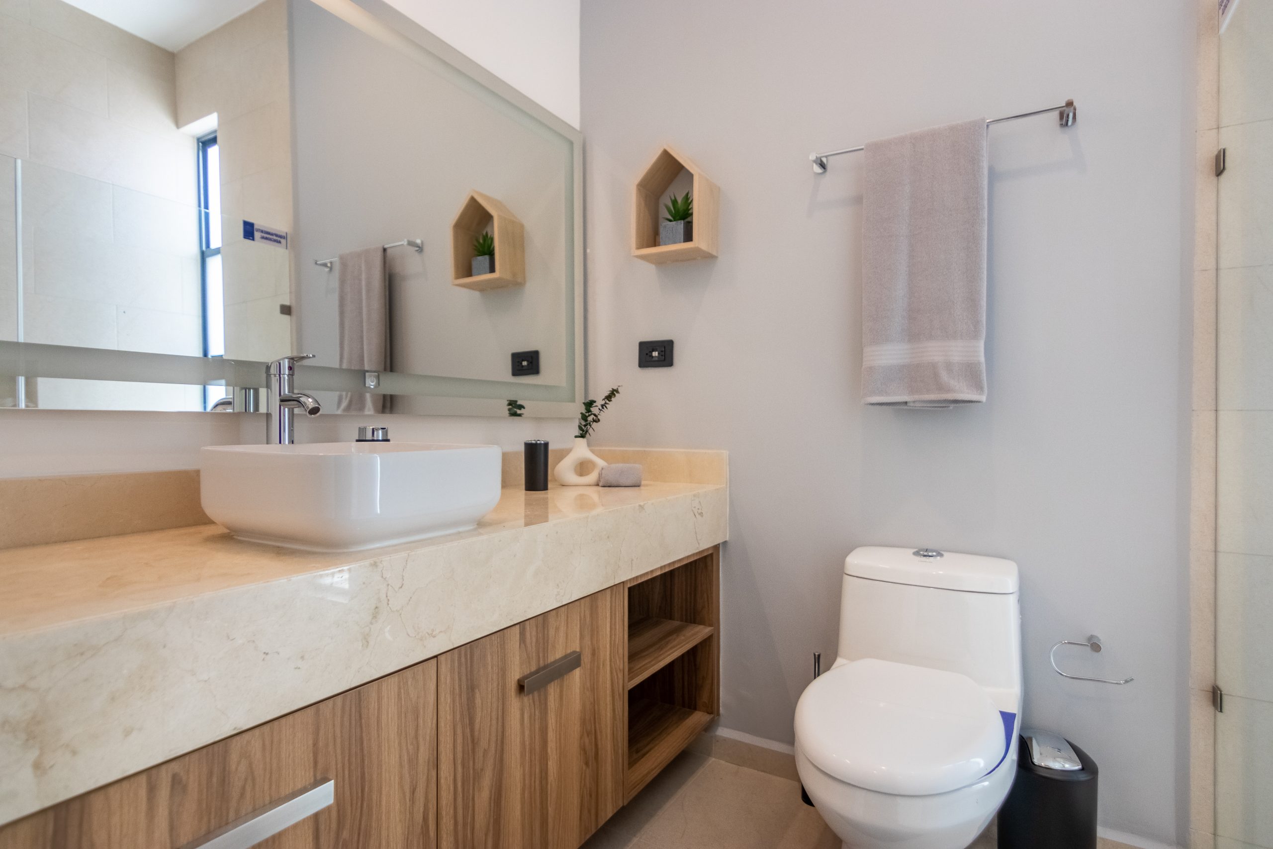 Residencia Contemporánea de 3 Recámaras con Baño Completo en Planta Baja y Estancia (149m²) – Ankara Serenna Zibatá - Image 26