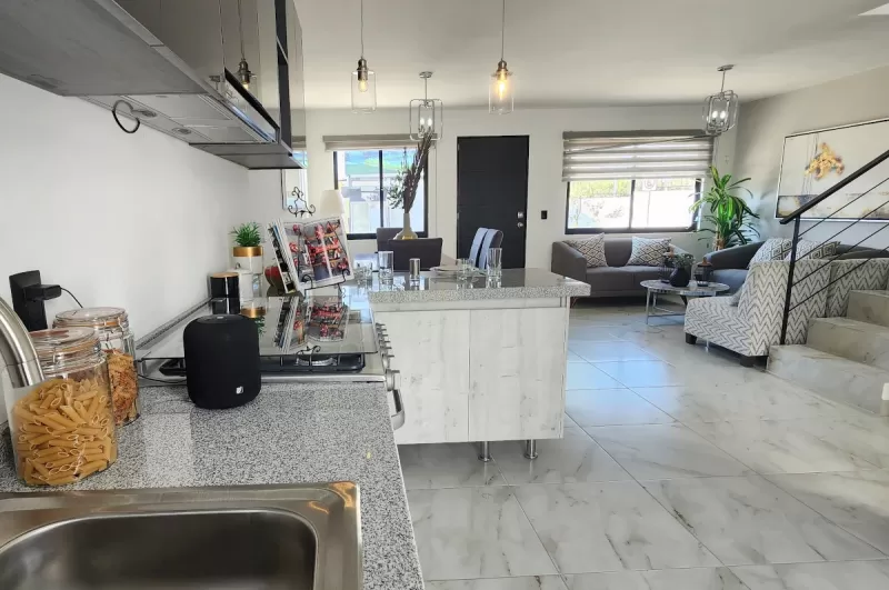 Residencia de 4 Recámaras con Estudio y Baño Completo en Planta Baja (120m²) – Riscos Condesa III Zibatá - Image 9