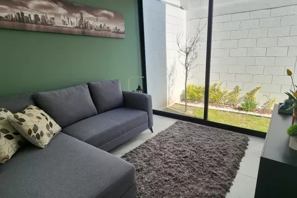 Residencia de 4 Recámaras con Estudio y Baño Completo en Planta Baja (120m²) – Riscos Condesa III Zibatá - Image 6