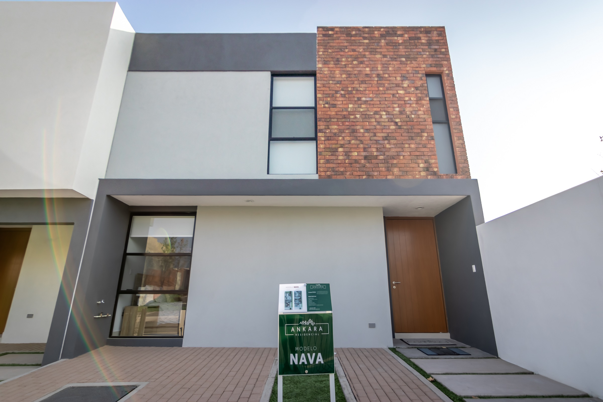 Residencia Contemporánea de 3 Recámaras con Estancia y Lavandería Interior (149m²) – Ankara Residencial Zibatá - Image 2