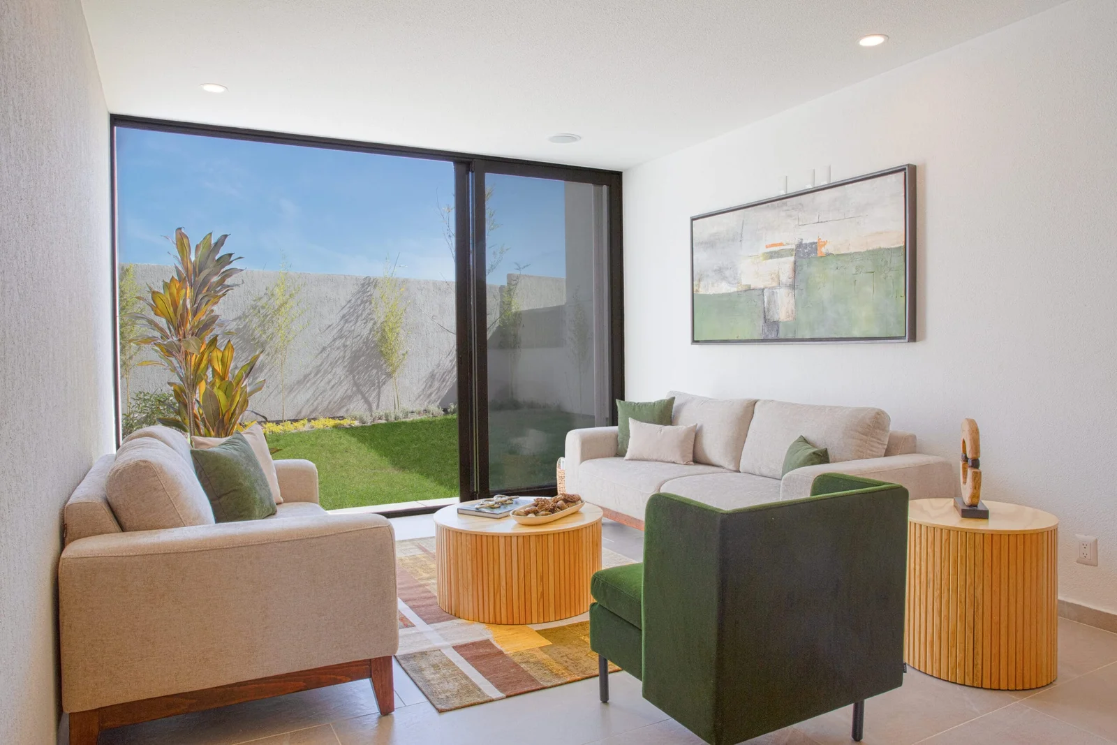 Residencia de 2 Recámaras con Increíble Jardín Interior (142m²) – Melodía Nuevo Refugio - Image 2